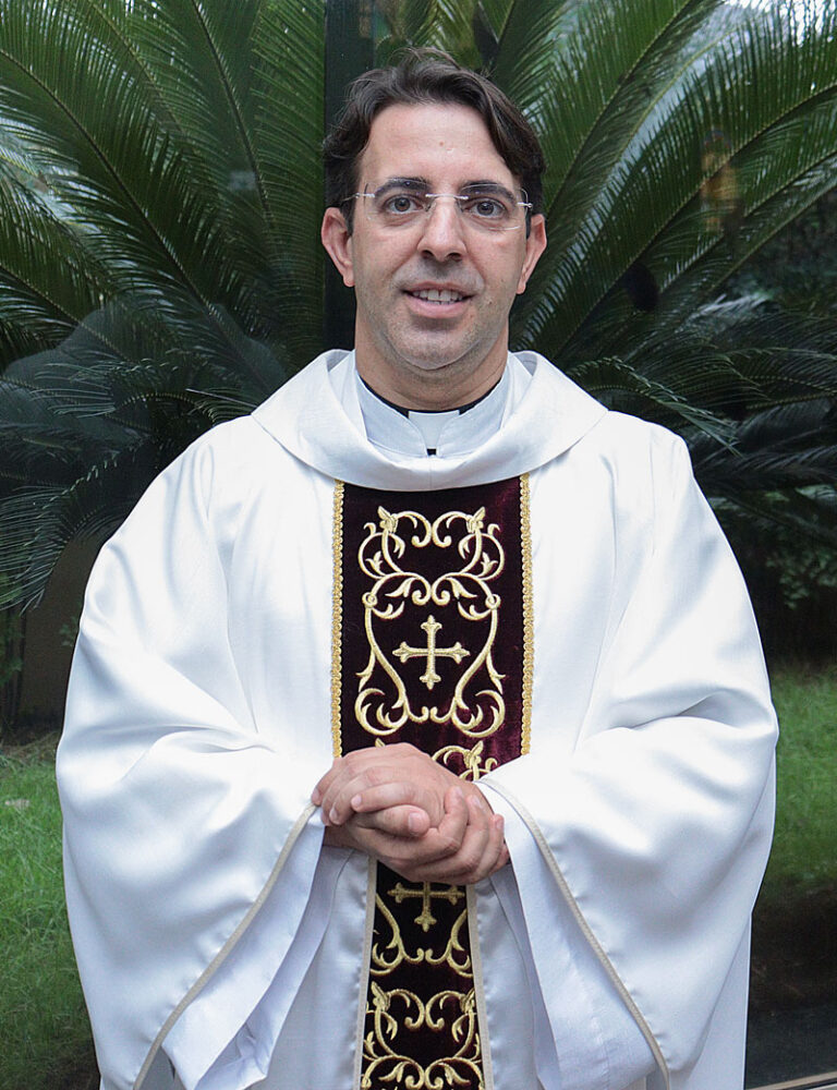 Pe. Fernando de Assis Queiroz, CSS