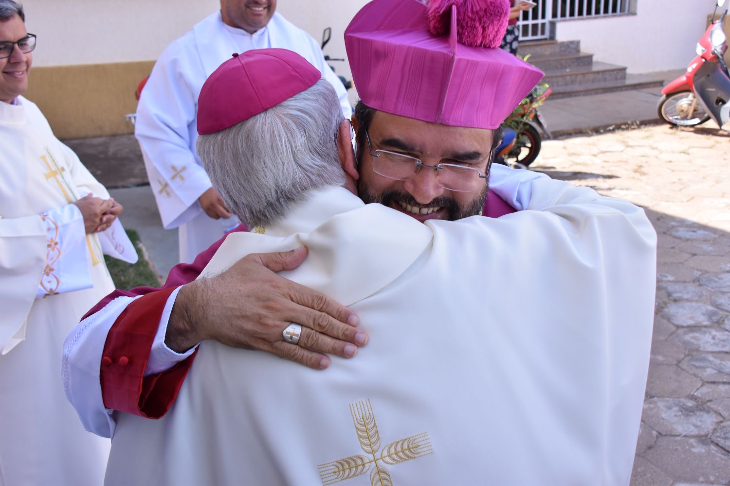 Bispo Diocesano – Diocese de Ipameri