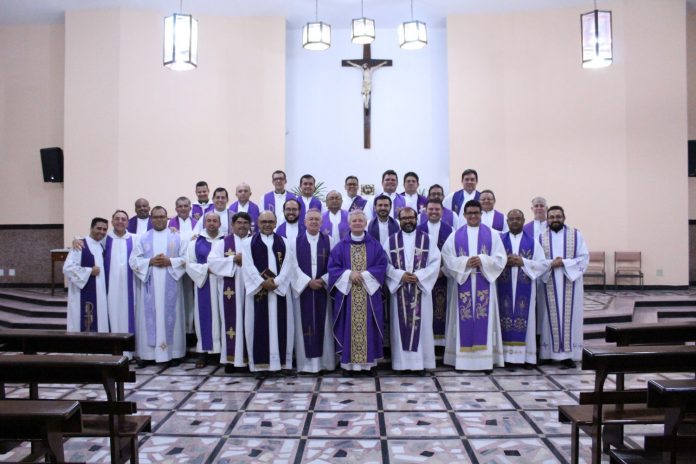 Bispo Diocesano – Diocese de Ipameri